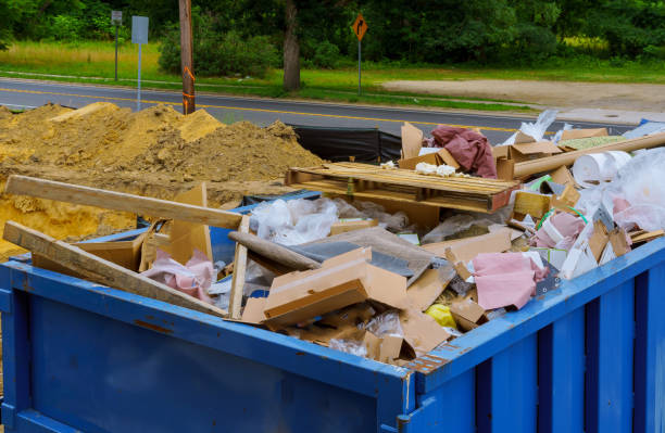 Best Yard Cleanup Services  in Manhasset Hills, NY